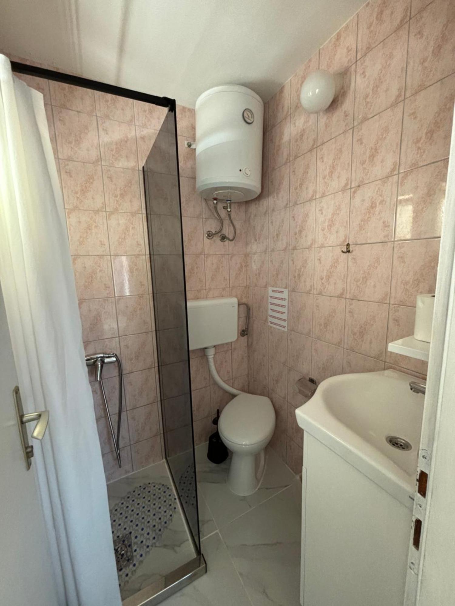 Apartments Medic Драче Экстерьер фото